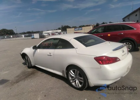 2010 Infiniti G37 z USA, uszkodzony, nr VIN JN1CV6FE2AM353874
